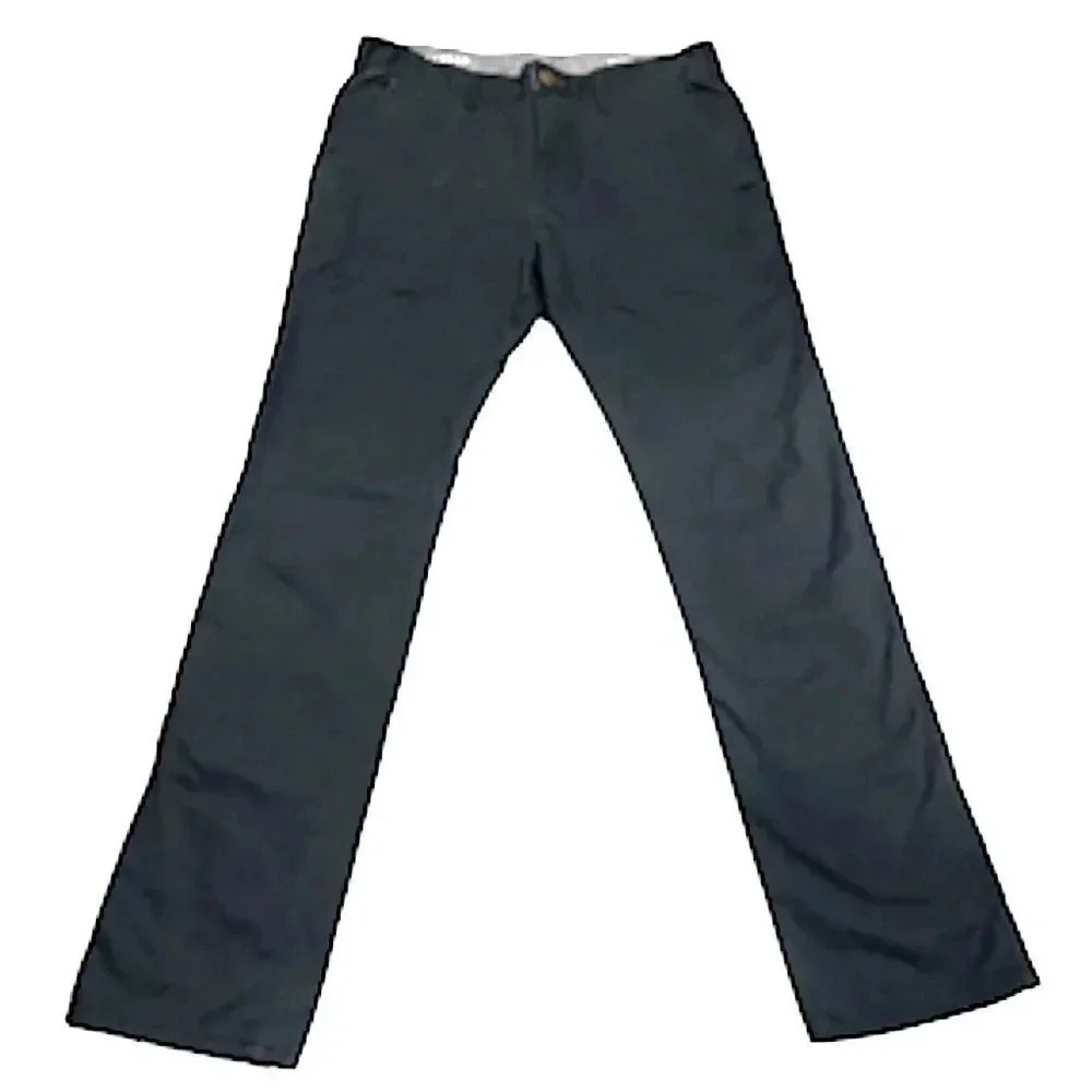 Bullhead Denim Co. skinny fit navy chinos, men’s size 31X32